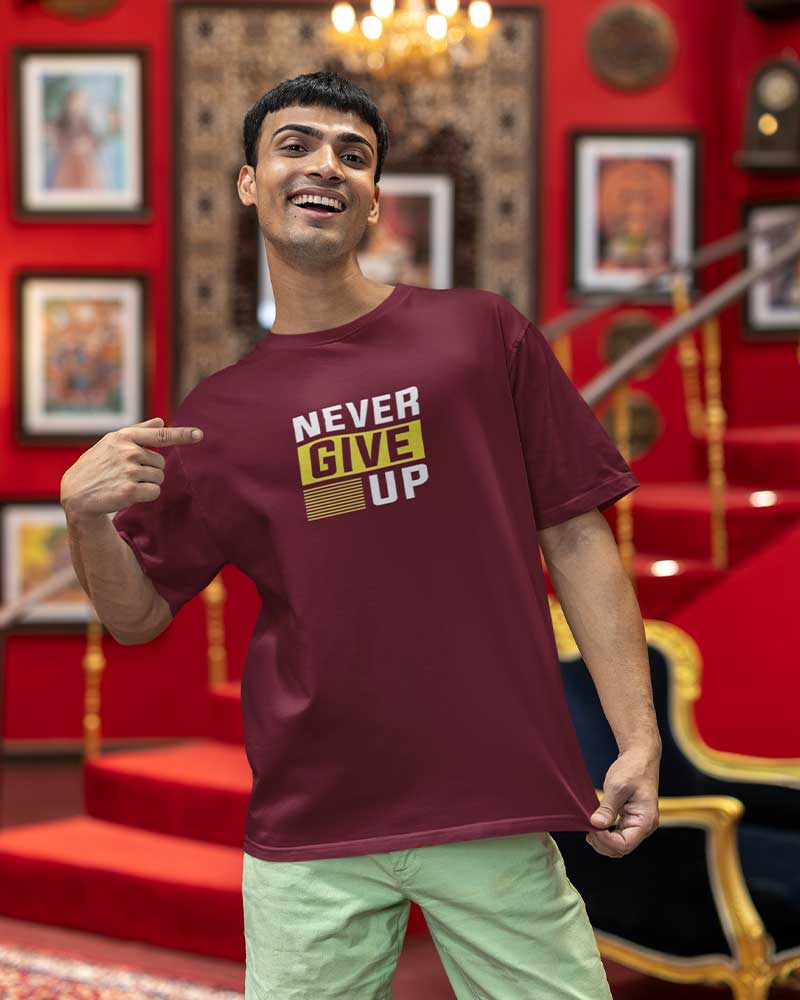 NEVER GIVE UP ROUND NECK T-SHIRT BY SNAZZY